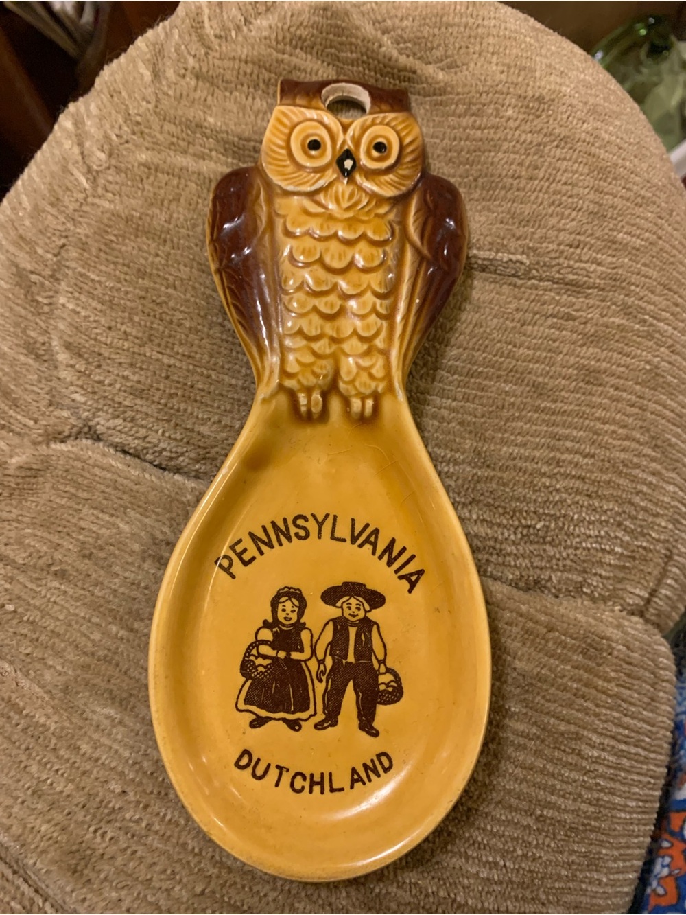 Pennsylvania Dutchland Owl Ceramic Spoon Rest in Yellow and Brown